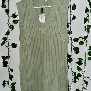 Long Green Sweater Vest